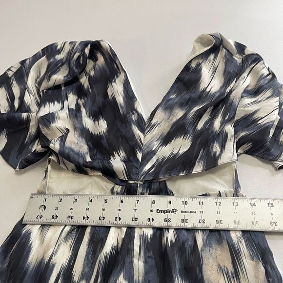 NWT Bikiny Society Ikat Jumpsuit Size Medium New - Picture 6 of 8